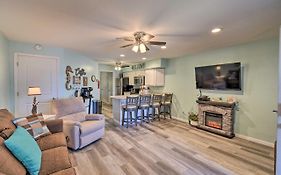 Waterfront Lake Delton Condo With Pool And Spa Access!
